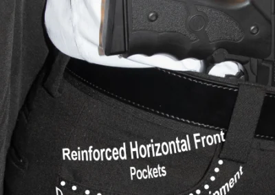reinforced horizontal front pockets_clip on equipmet