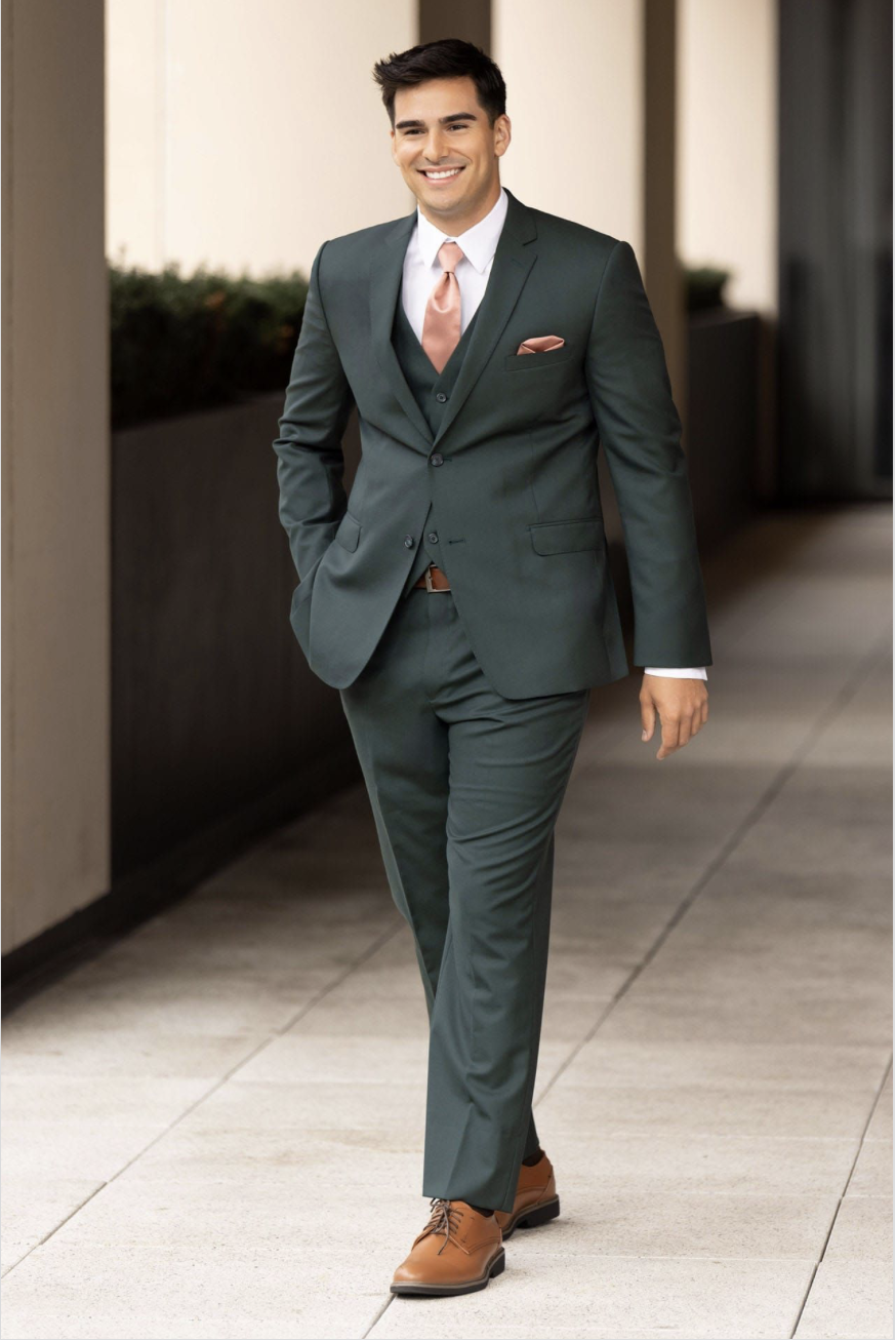 Suit Color matching for Large Groups